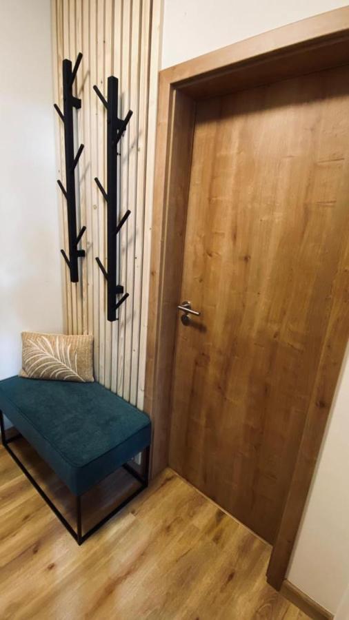 Apartman Lipenka แชร์นาฟ โปชูมาวี ภายนอก รูปภาพ