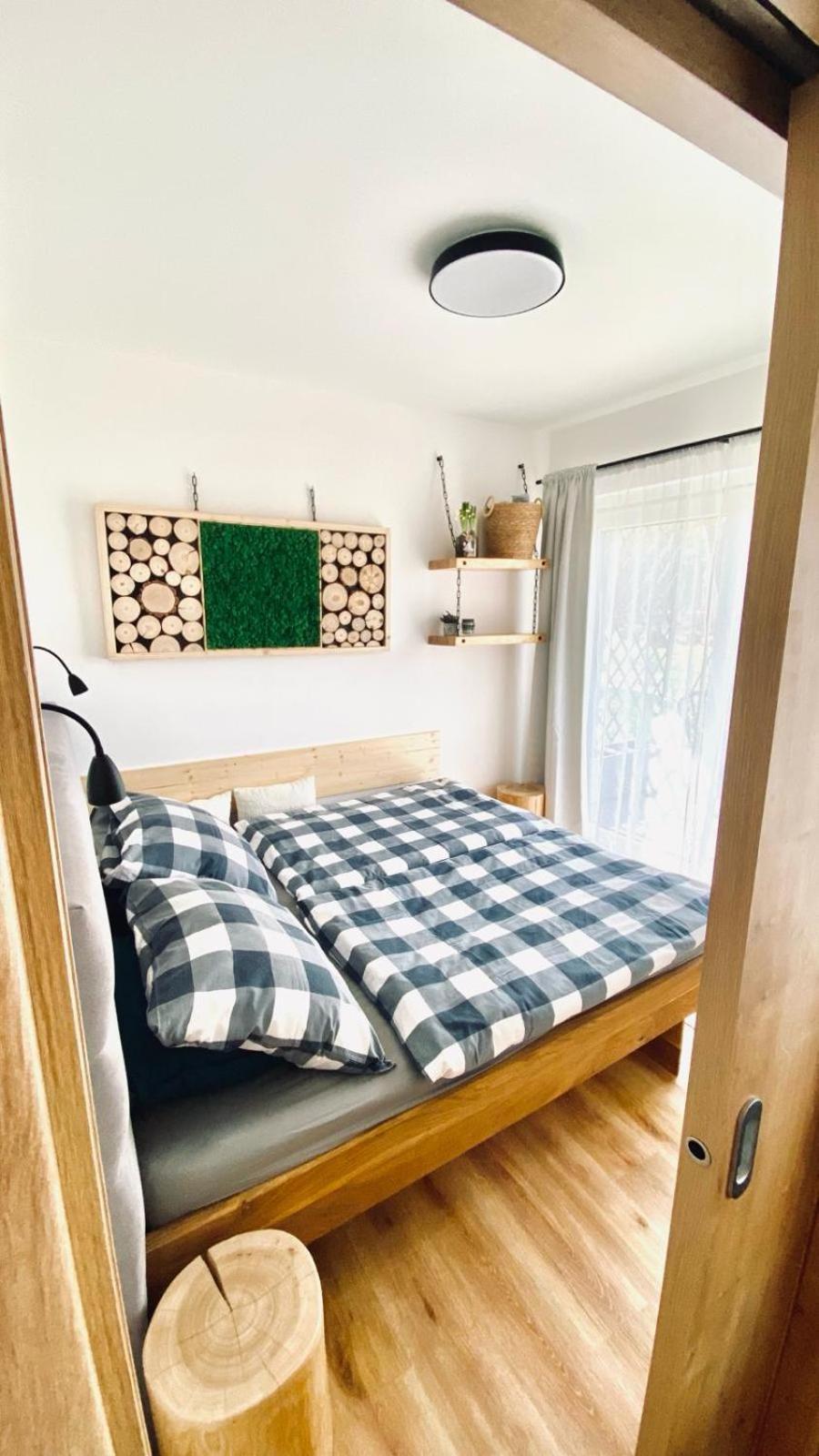 Apartman Lipenka แชร์นาฟ โปชูมาวี ภายนอก รูปภาพ
